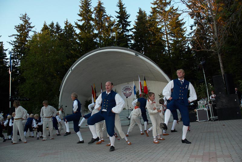 Folk 519